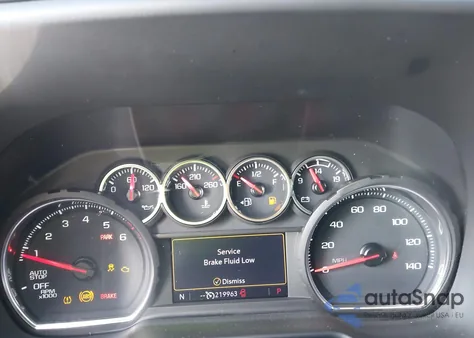 2021 Chevrolet Suburban 2Wd Ls z USA, uszkodzony, nr VIN 1GNSCBKD3MR239918